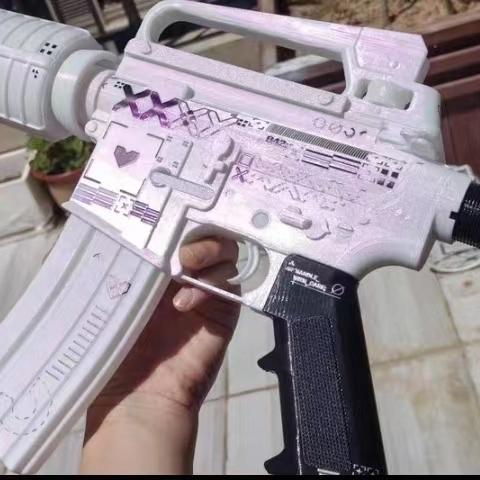csgo装备栏看不看枪怎么回事
