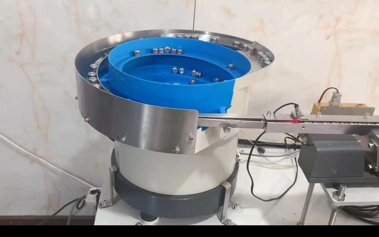 附近振动盘厂家