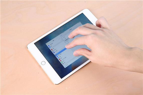 ipadpro三代如何分屏缩略图