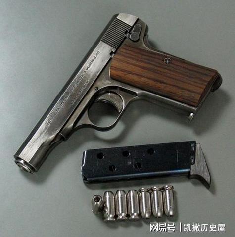 勃朗宁M1910能连发吗