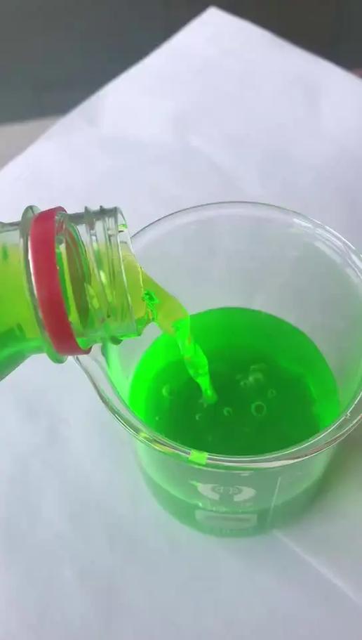 什么颜料可以调成绿色