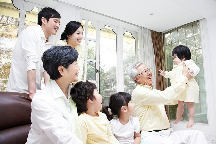 和孩子在家里玩的亲子游戏