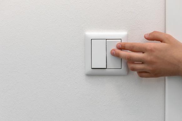 苹果手机怎么把触屏亮关掉