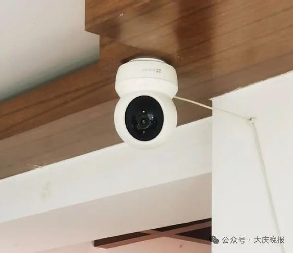 监控摄像头滴滴响是不是有人在看截图