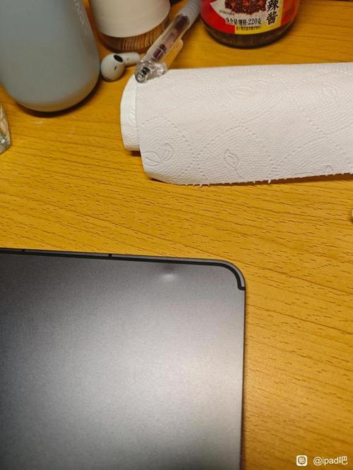 ipad背壳凹进去怎么办