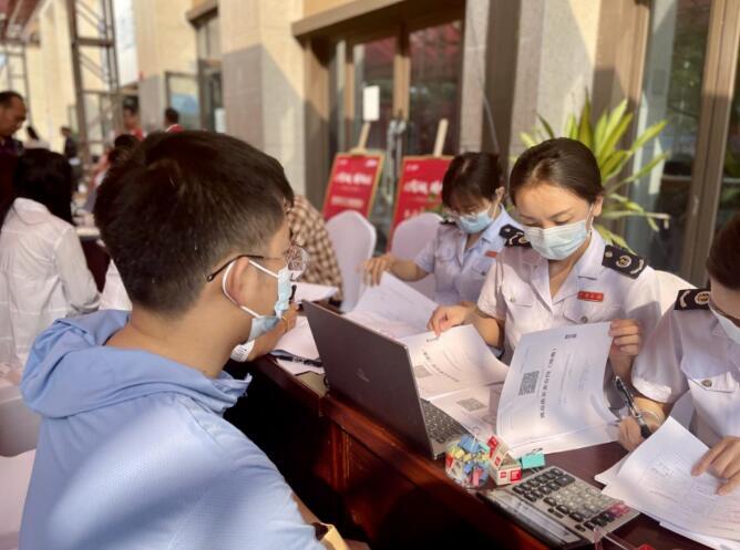 海口税务局网上办税大厅截图
