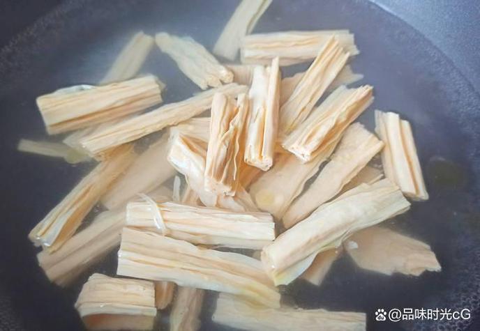 腐竹泡完还用焯水吗图标