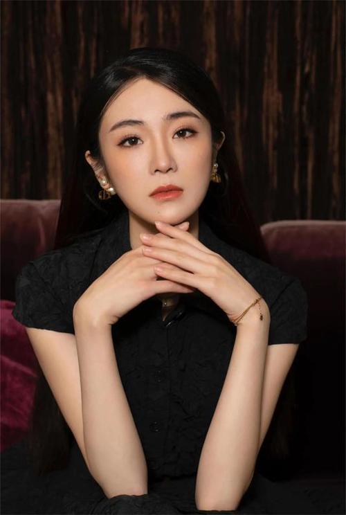 张可盈年龄图标