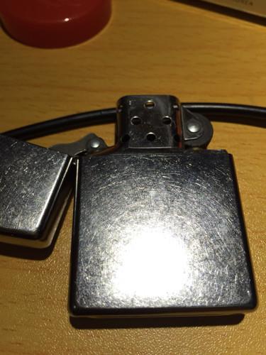 zippo打火机换火石图标