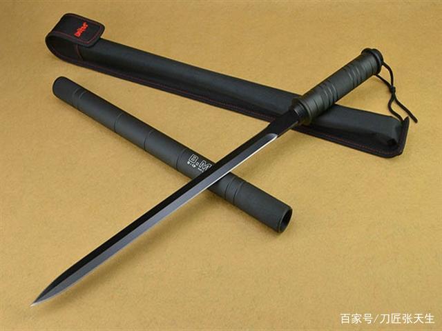 日本刀小乌