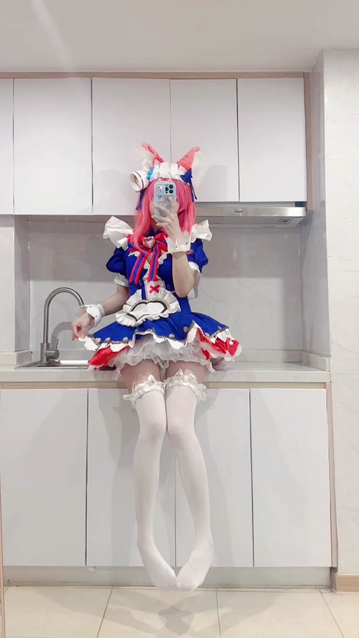 cos女仆咖啡缩略图