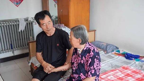 山东孝老爱亲好人朱妻子孙