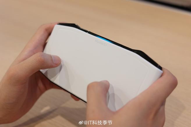华为手柄屏幕电池电量显示怎么设置