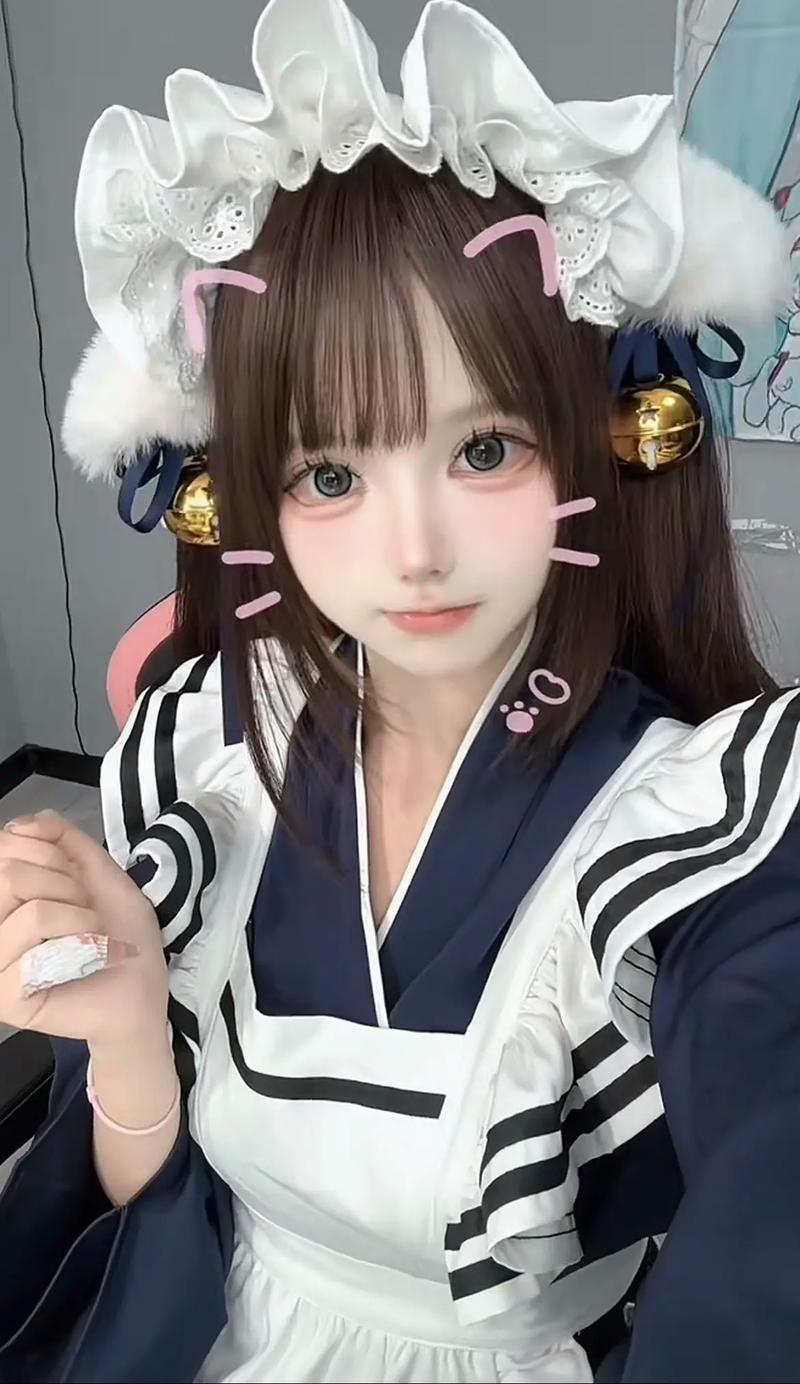 可爱的萌妹子
