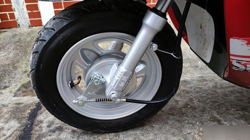 电动车享吱吱声