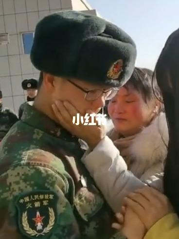 过年要给同辈的妹妹发红包吗