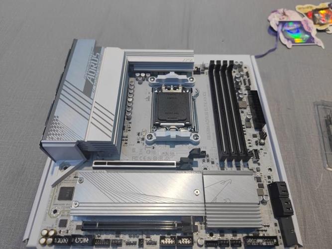 技嘉b150主板参数