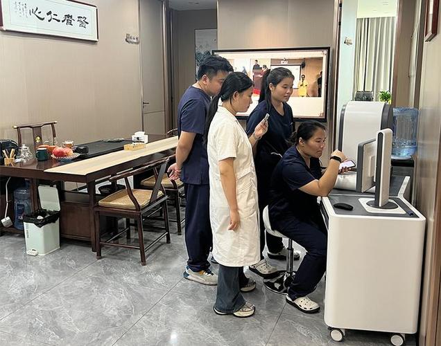 女性看中医调理身体