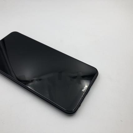 小米8电量显示是灰色的