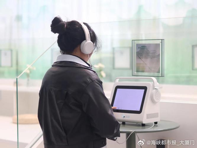 怎么把录音和音乐合成图标