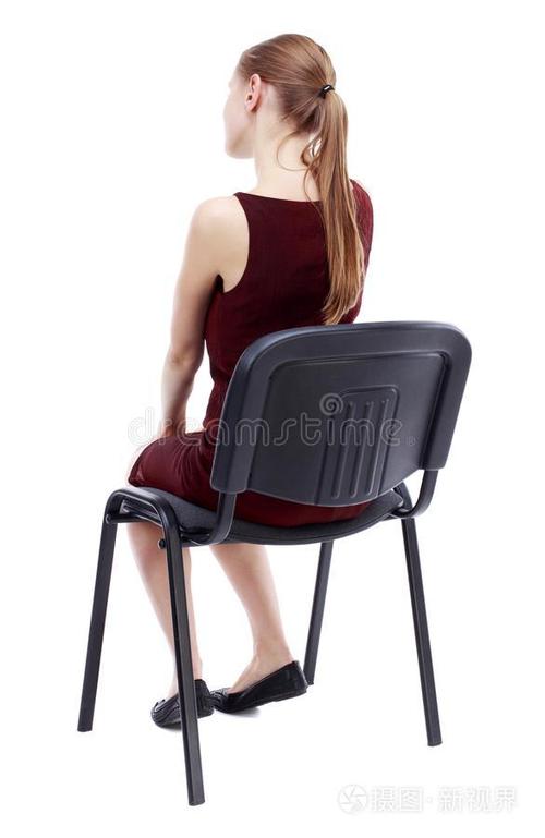 女生坐你的椅子暗示什么