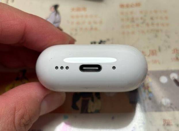 苹果耳机续航一个多小时