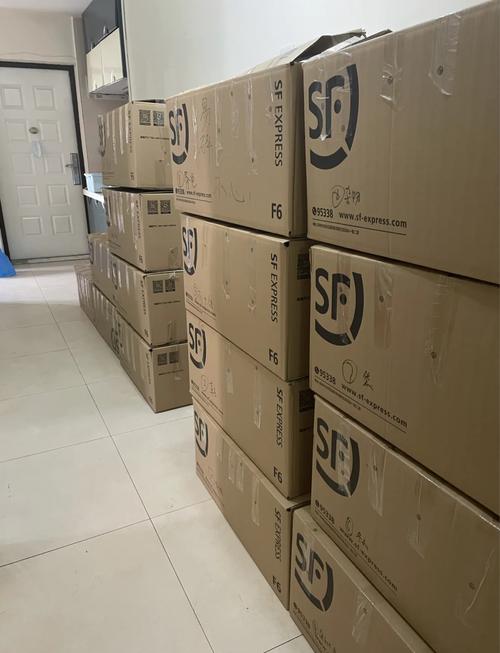 1390402516771顺丰快递游戏截图