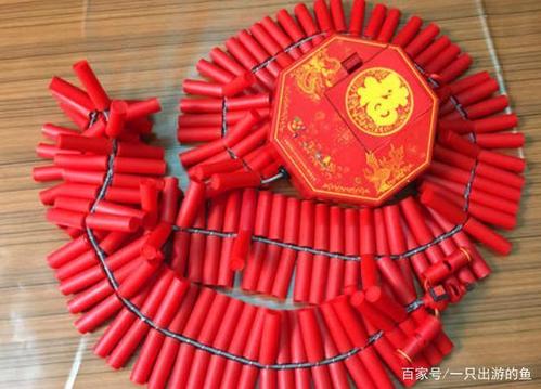 炸炮龙