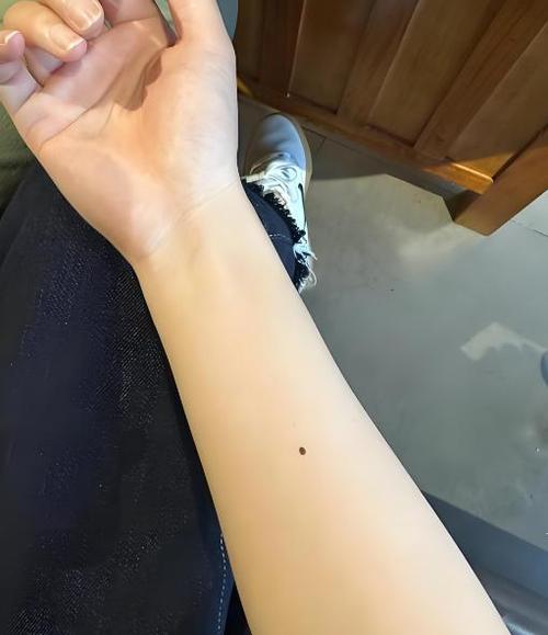 身上有七星护体的女人