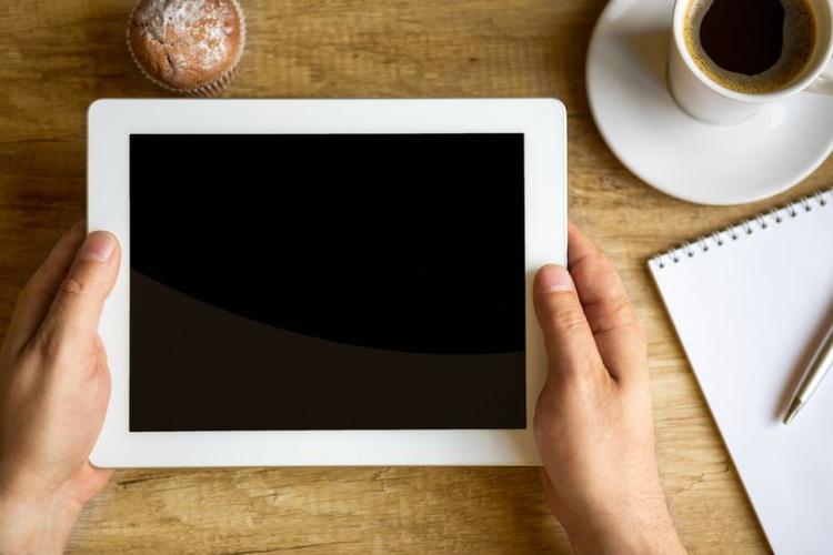ipad耳机孔进水 外放没声音缩略图