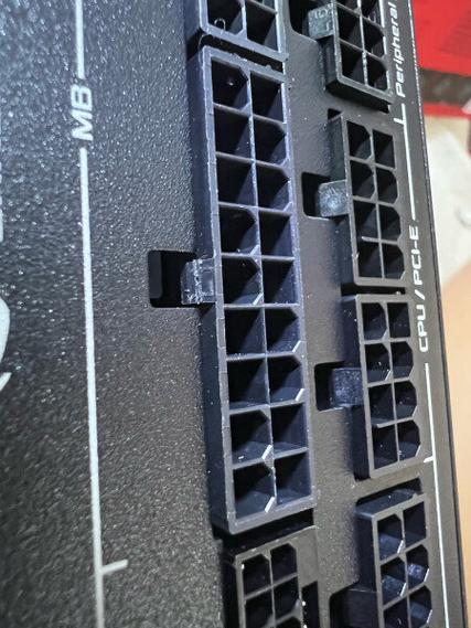 华硕TUF电源谁代工的