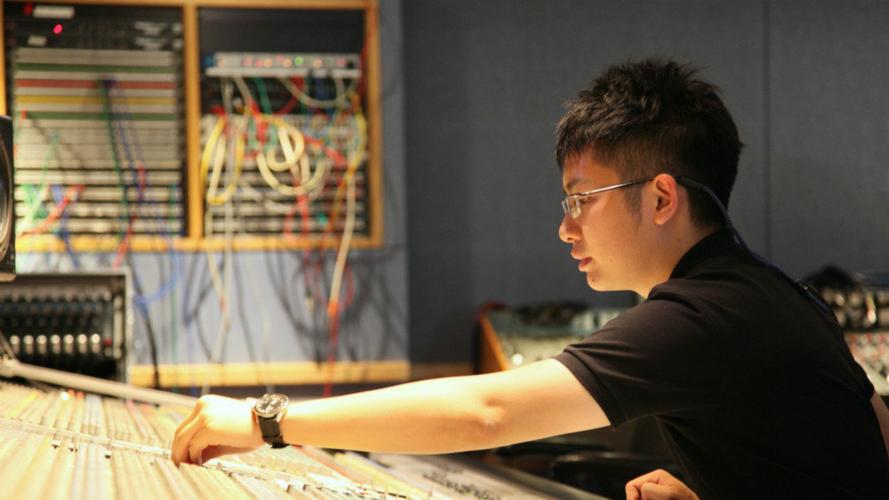 周天澈混音团队有谁