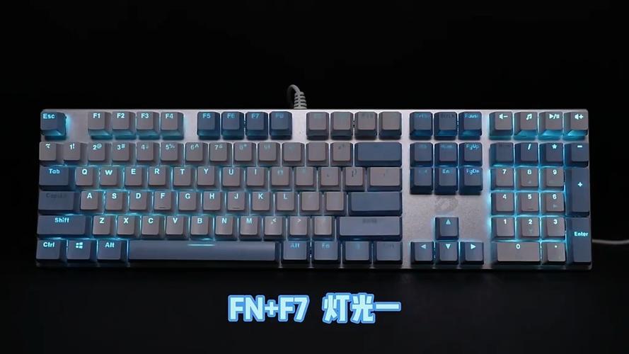 游戏用什么轴的机械键盘