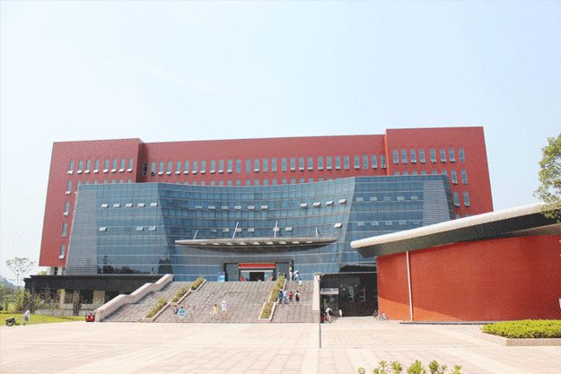 湖南工业大学缩略图