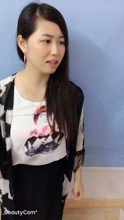 林晓晓一家三口照片图标