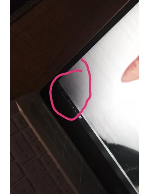 iphone拍照屏幕有黑色阴影