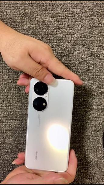 后置2个大圆摄像头的手机