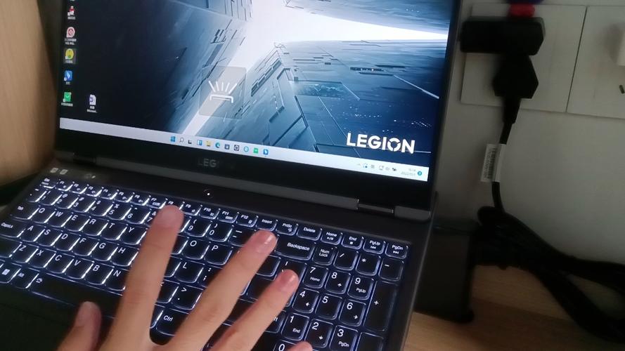 y7000p键盘灯换颜色缩略图