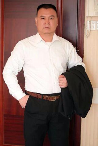 胖壮中年熊图标