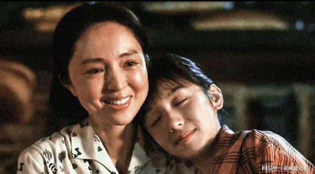 和母亲流落荒岛的小说