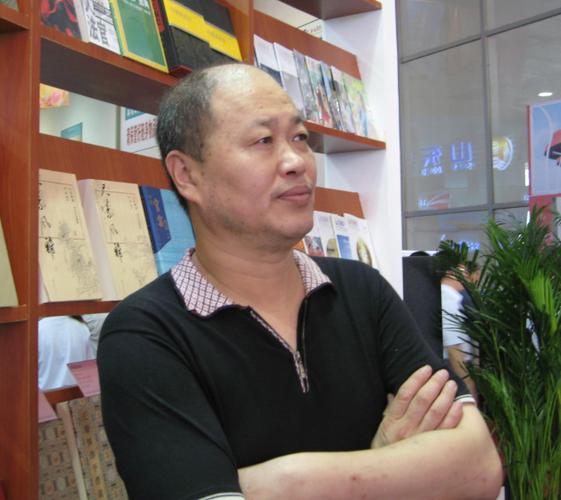安武林多少岁了