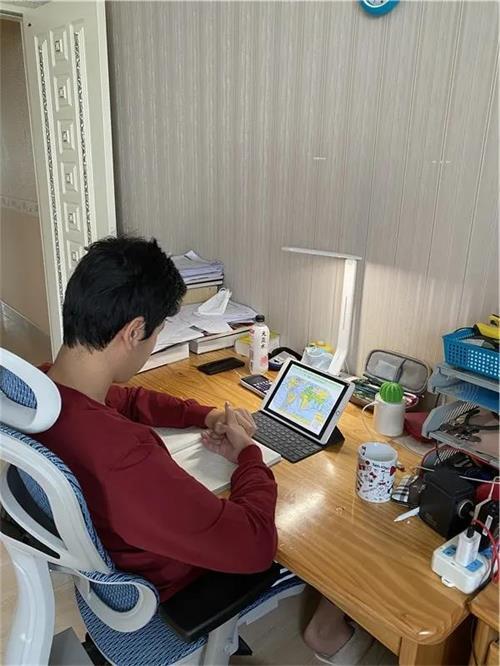 网课打卡照片真实