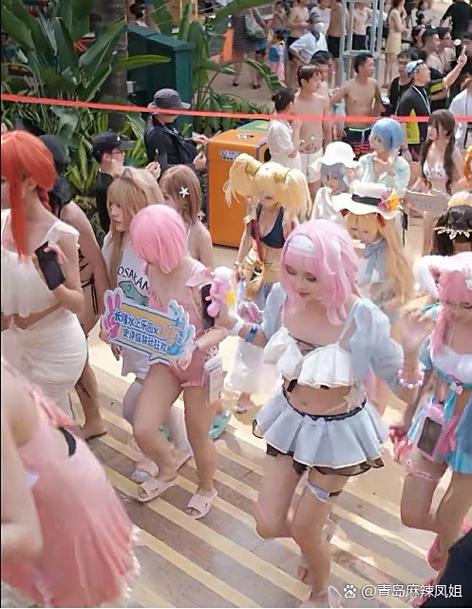 装扮少女怎么导入图片
