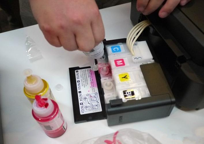 连供墨盒提示墨水用完截图