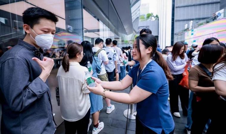 华为商城一直排队中图标