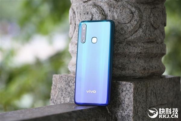 vivoz5x怎么样缩略图