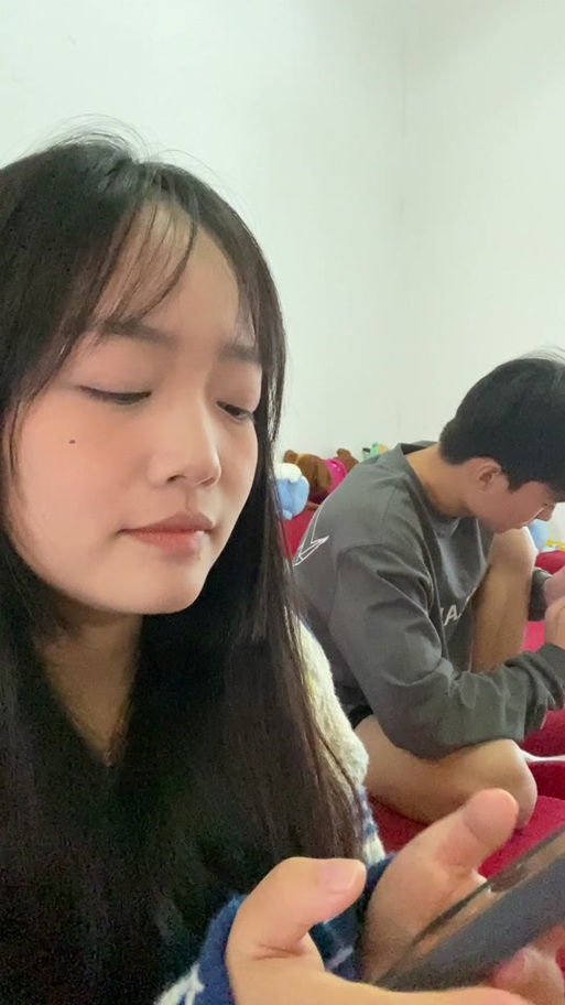 假装有男生说话的语音