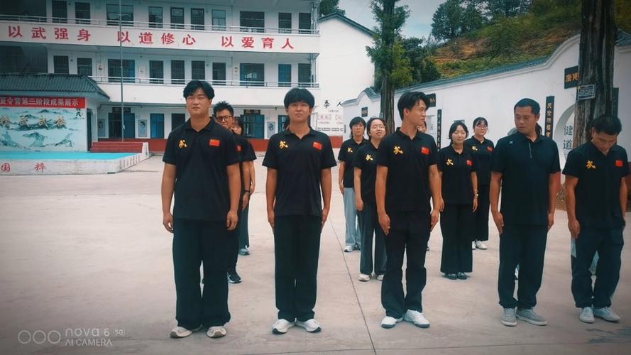 十堰武当山文武学校怎么样