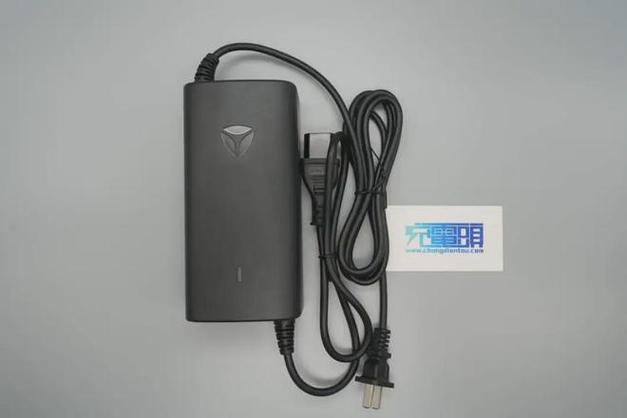 雅迪72v原装充电器缩略图