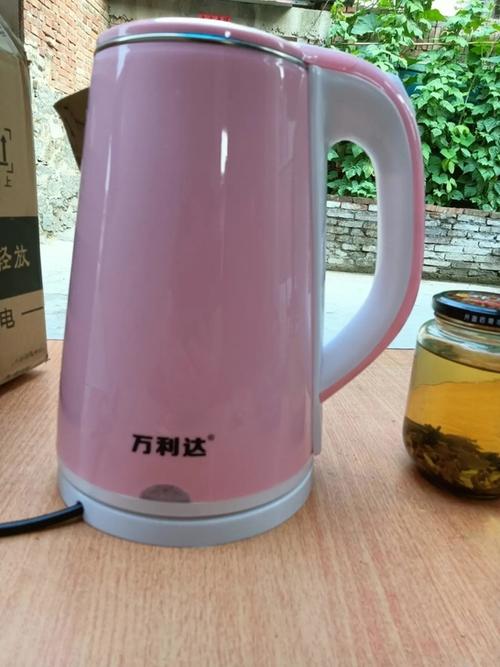 万利达电热水壶红灯亮不加热